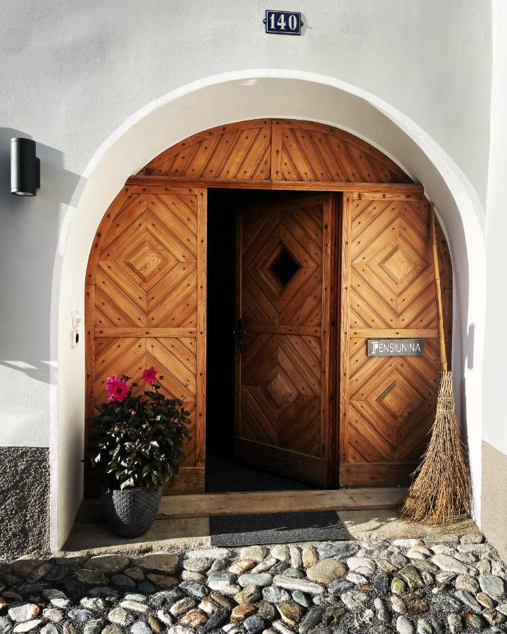Pensiunina - Pension - Sent Exterior photo