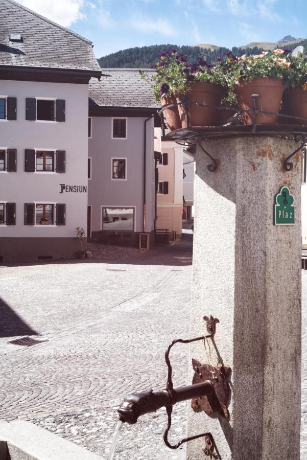 Pensiunina - Pension - Sent Exterior photo